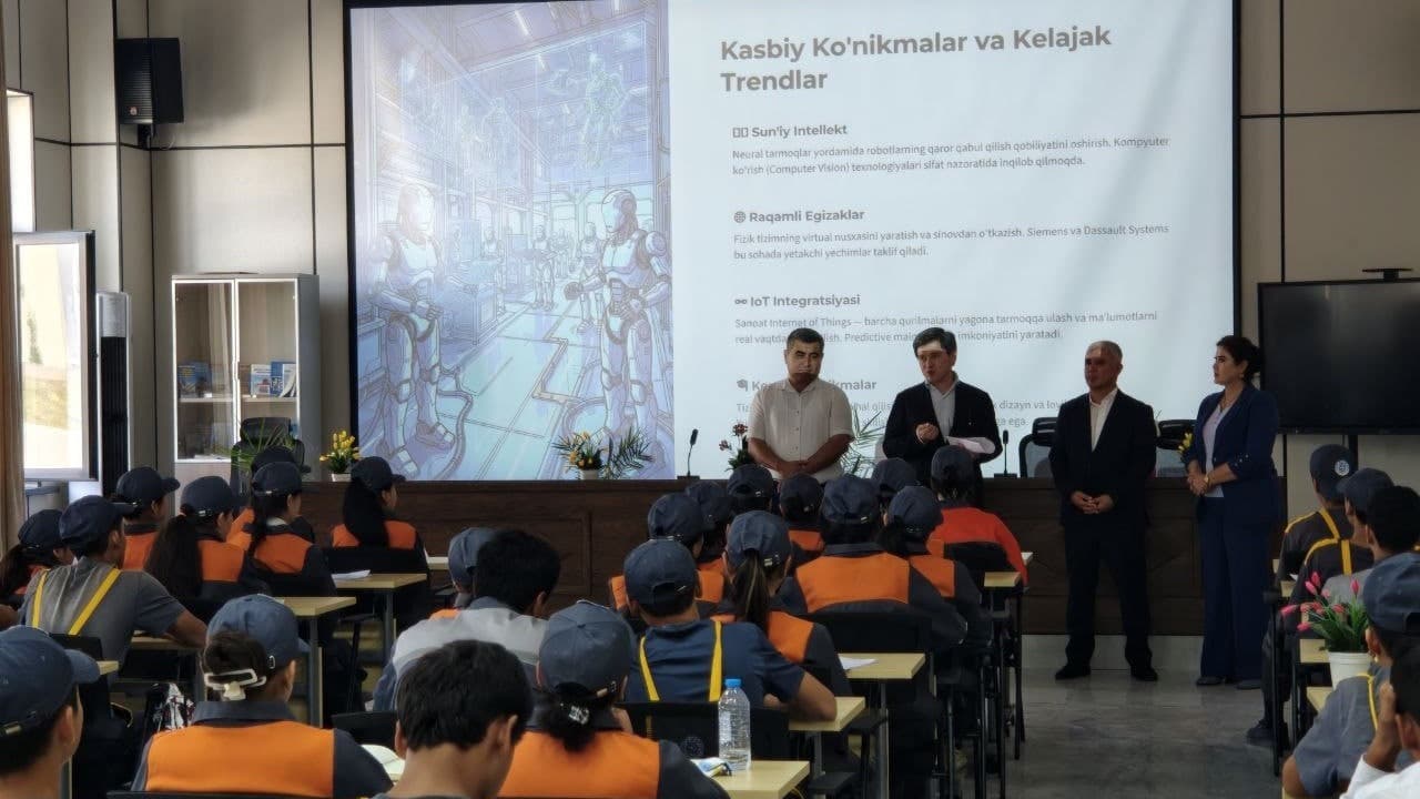 O‘zbekistonda dual ta’lim talabalari suhbat orqali imtihonsiz o‘qishga qabul qilinadi va maoshining yarmi davlat tomonidan to‘lab beriladi