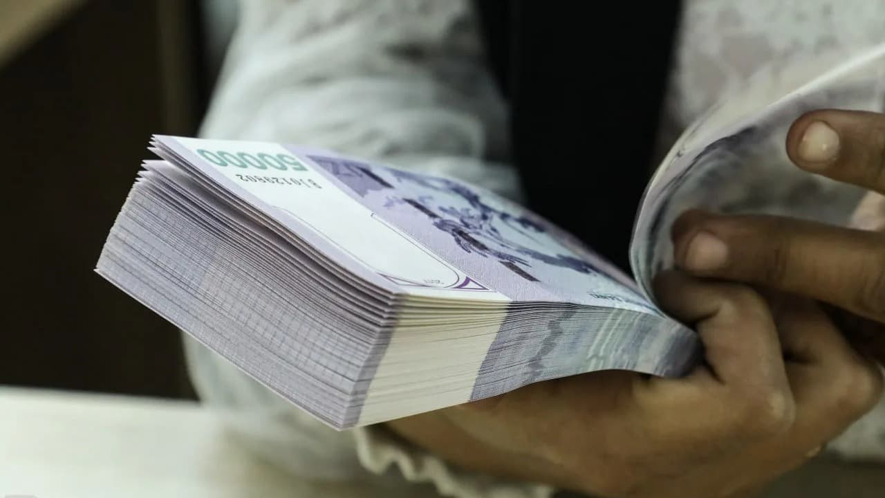 Endi Navoiy va Chirchiq aholisi hamda soliqchilar qancha topib, qancha sarflaganini ma’lum qiladi