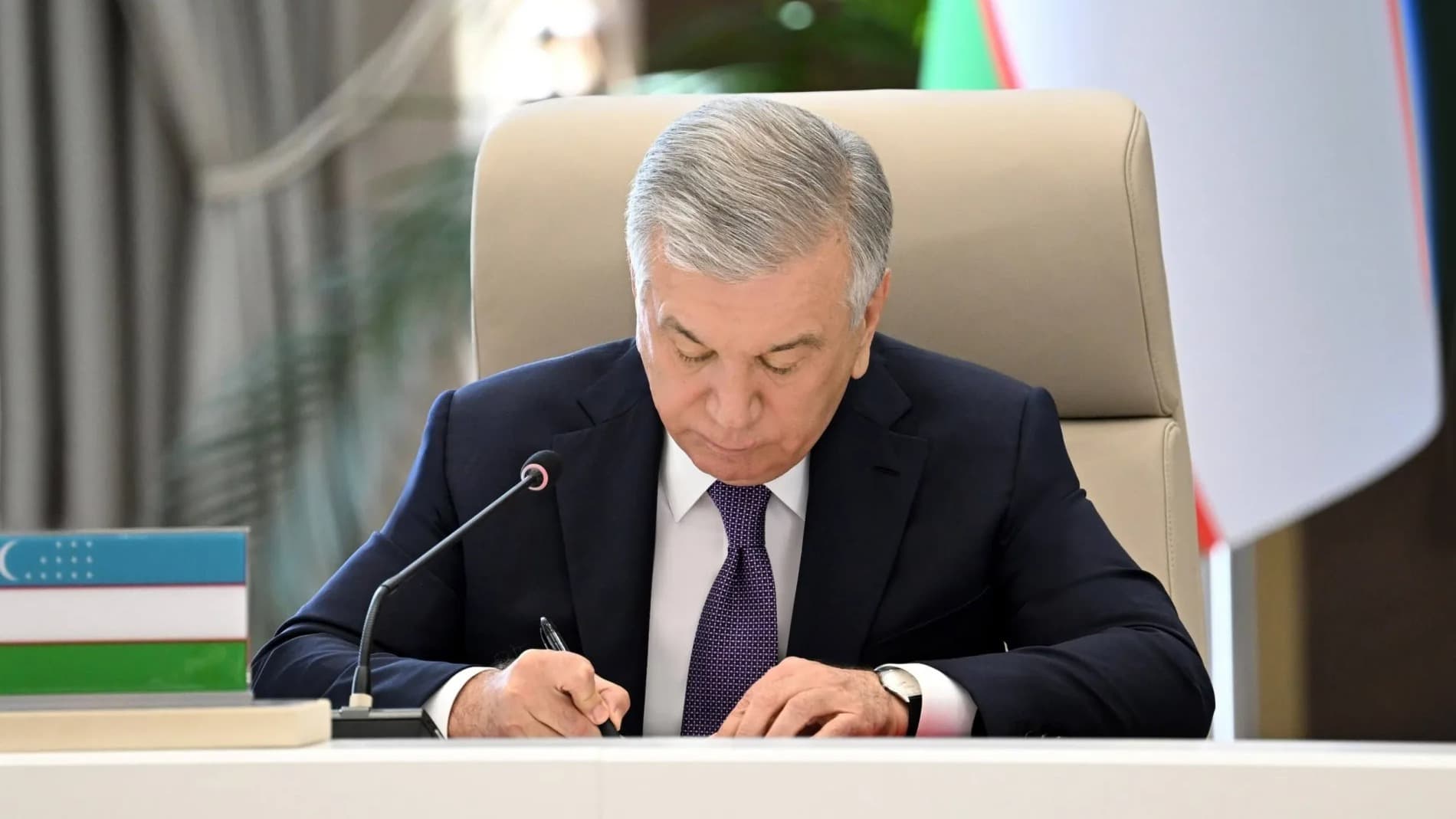 Prezident bolalarga nisbatan zo‘ravonlik uchun jazoni og‘irlashtiruvchi qonunni imzoladi