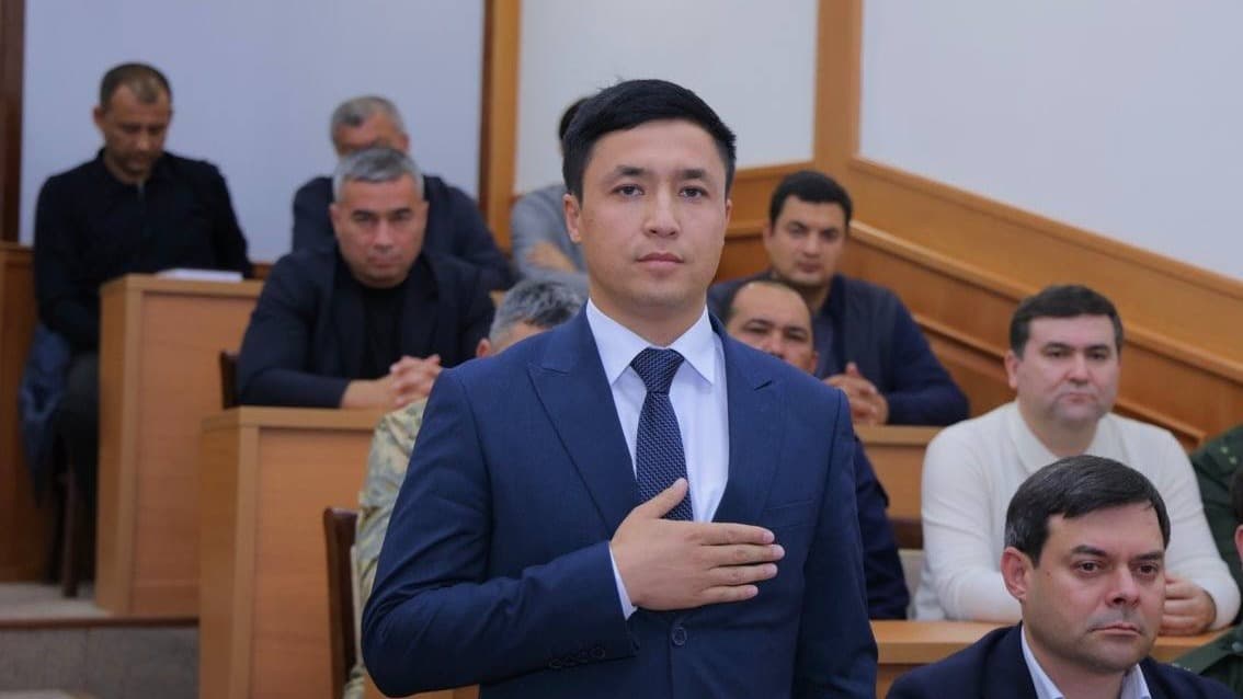 Akmal Jumaboyev Yakkasaroy tumaniga hokim bo‘ldi