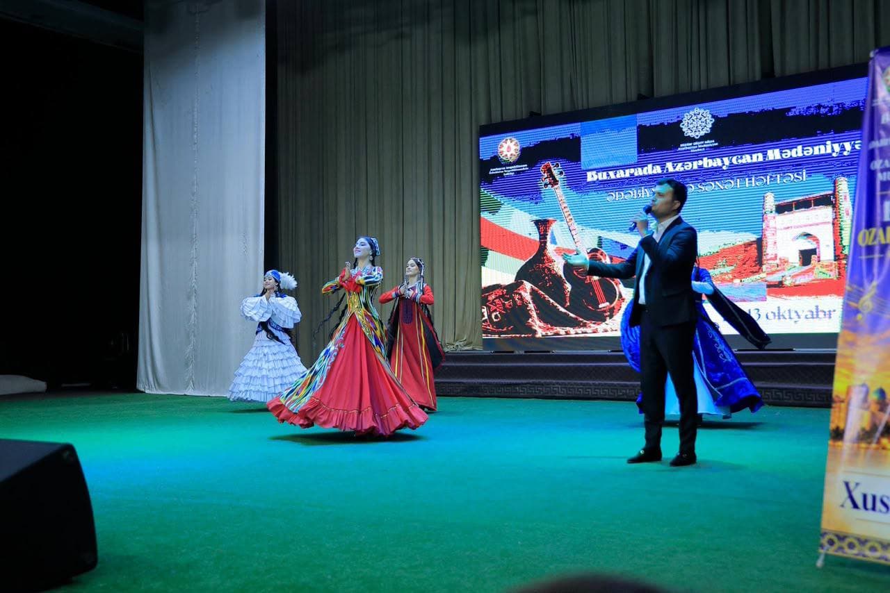 Ikki mamlakat san’atkorlari birgalikda sahnaga chiqqan kechada Ozarbayjon va O‘zbekiston o‘rtasidagi madaniy va ma’naviy rishtalar yana bir bor namoyon bo‘ldi.