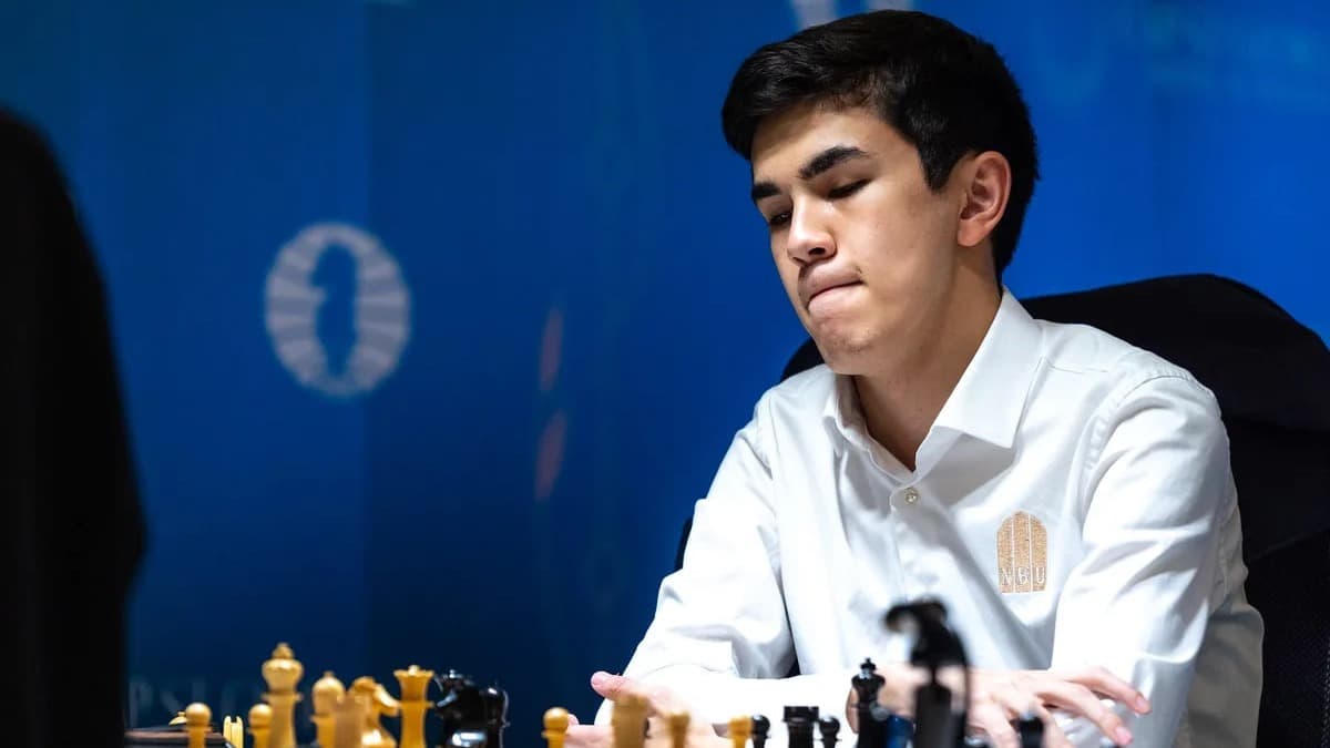 Javohir Sindarov dunyoning eng kuchli uchta shaxmatchisi safidan joy olib, O‘zbekiston sportida tarixiy natijani qayd etdi.