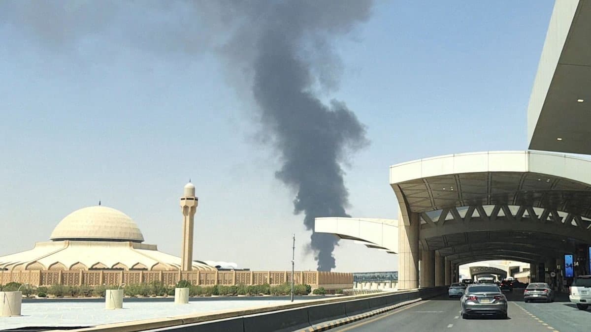 Ar-Riyod aeroportiga hujumda 12 kishi halok bo‘ldi, 300 dan ortiq odam yaralandi