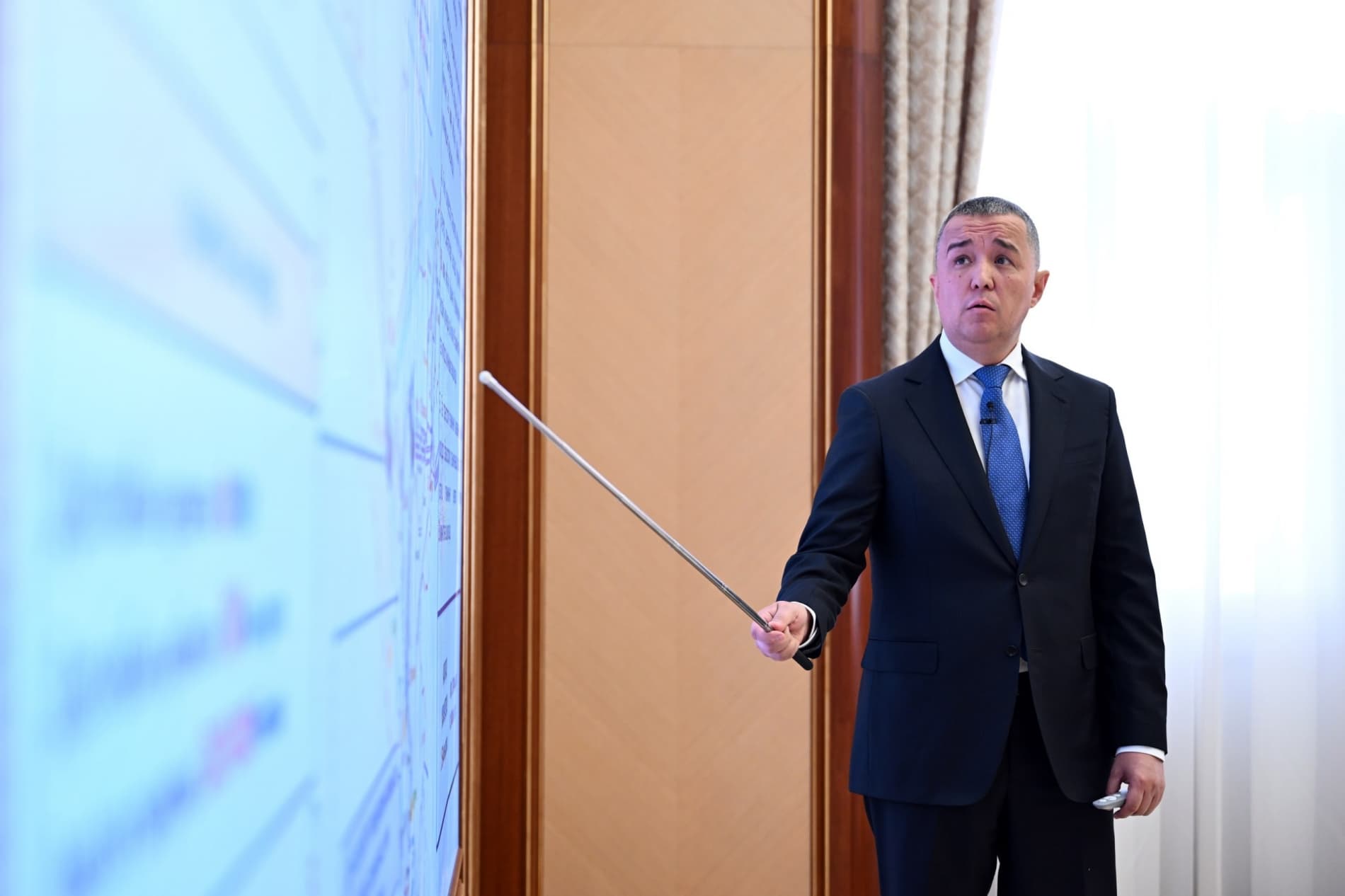 5-oktyabr kuni prezident Shavkat Mirziyoyevga neft-gaz tarmog‘idagi yirik loyihalar taqdimot qilindi. Unda Farg‘ona neftni qayta ishlash zavodining ishlab ch…